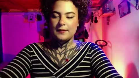 cherrywix online show from September 2025 06:31:02 PM