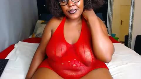 cherryyummy69 online show from December 2024 08:25:02 PM