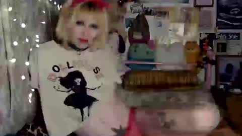 cher strauberry online show from June 2026 05:45:01 AM