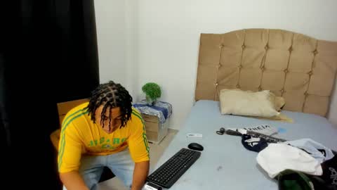 vero online show from February 2025 05:37:01 PM