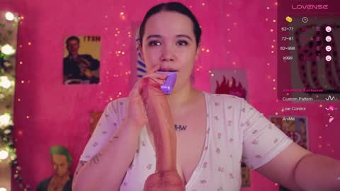 Banny online show from December 2025 07:53:02 PM