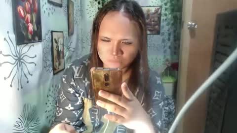 chescahotxxxl online show from January 2025 12:15:02 PM