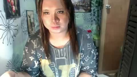 chescahotxxxl online show from January 2025 02:00:02 AM