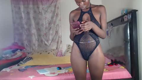 chessybee online show from February 2026 05:20:02 PM