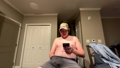 chevycamaro1978 online show from December 2024 03:19:01 AM