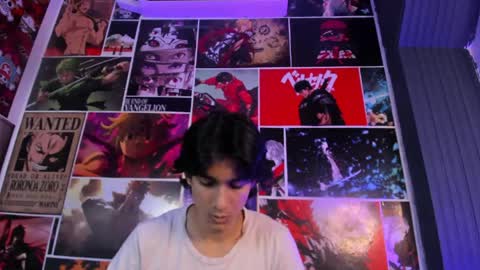 Snapshot of cheys_mast chatting on June 2026 07:19:01 PM Cheys online show from June 2026 07:19:01 PM