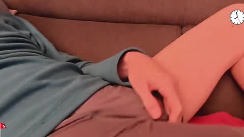 Grey online show from October 2025 06:56:01 PM