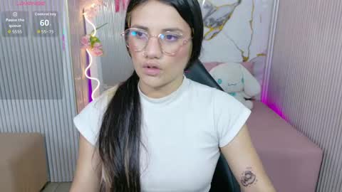 Chiara  online show from May 2026 07:19:02 PM