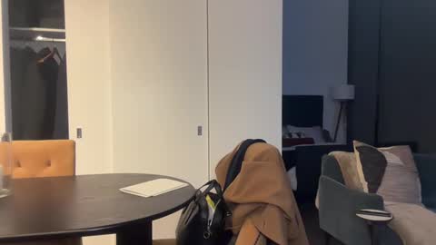 Snapshot of chiguy841 chatting on February 2025 02:58:02 AM ChiGuy841 online show from February 2025 02:58:02 AM