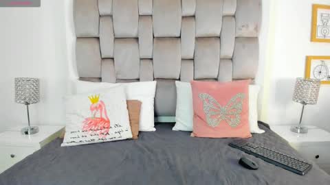 Chiki online show from October 2025 07:45:02 PM