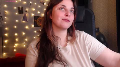 Snapshot of chill_saya chatting on September 2025 06:30:02 PM Saya online show from September 2025 06:30:02 PM