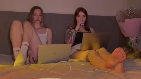 Goddess Vika - owner of all ur money online show from April 2026 08:33:01 PM