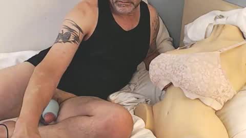 new toy online show from November 2025 03:19:01 AM