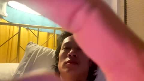 A online show from December 2024 02:20:02 AM