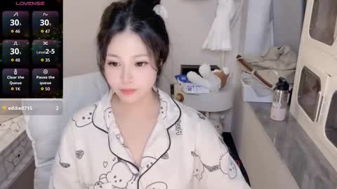 Snapshot of chillybb114 chatting on March 2026 06:00:01 PM chillybb114 online show from March 2026 06:00:01 PM