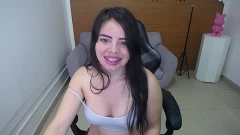 Snapshot of chinatsu_t chatting on October 2025 12:53:01 AM Kelly online show from October 2025 12:53:01 AM