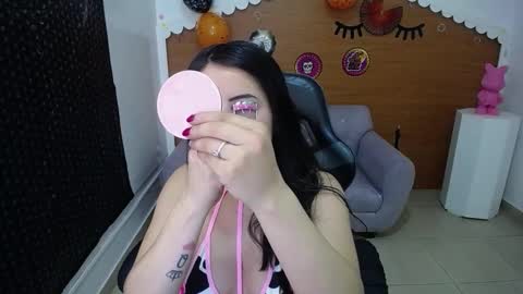Snapshot of chinatsu_t chatting on October 2025 12:38:02 PM Kelly online show from October 2025 12:38:02 PM