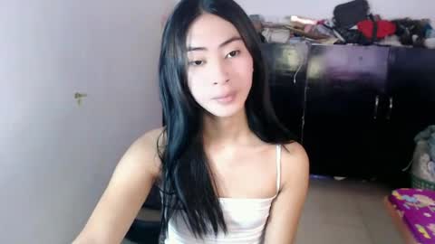 Snapshot of chinita_babexxx chatting on May 2026 06:32:01 AM chinita_babexxx online show from May 2026 06:32:01 AM