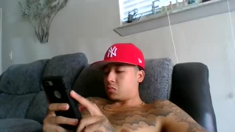 CHINO online show from January 2025 06:23:01 PM