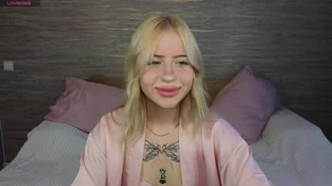 Chloe online show from June 2026 02:48:01 AM