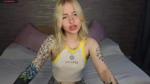 Chloe online show from June 2026 12:49:01 PM