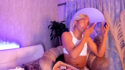 Chloe online show from June 2026 10:03:02 PM