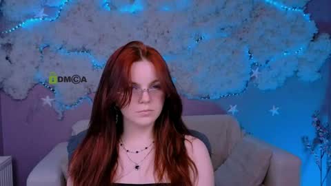 chloe_ley online show from April 2026 09:33:02 AM