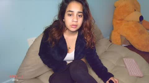 Snapshot of chloe_maia1 chatting on December 2024 02:41:01 AM AMY online show from December 2024 02:41:01 AM