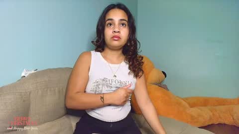 Snapshot of chloe_maia1 chatting on December 2024 02:34:02 AM AMY online show from December 2024 02:34:02 AM