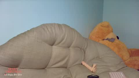 Snapshot of chloe_maia1 chatting on January 2025 02:15:02 AM AMY online show from January 2025 02:15:02 AM