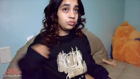 Snapshot of chloe_maia1 chatting on January 2025 01:29:01 AM AMY online show from January 2025 01:29:01 AM