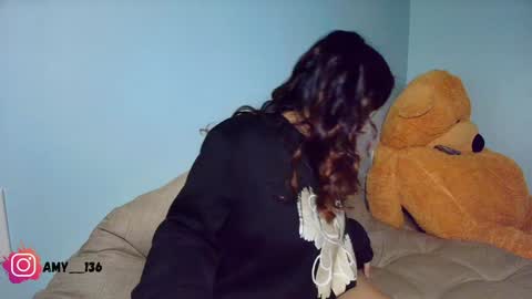 Snapshot of chloe_maia1 chatting on January 2025 01:21:01 AM AMY online show from January 2025 01:21:01 AM