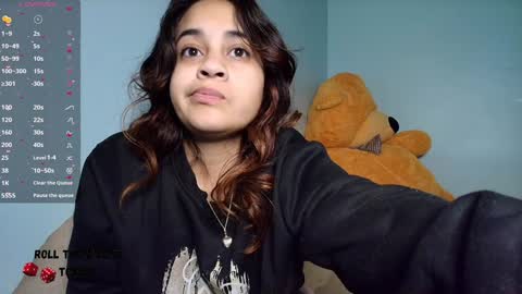 Snapshot of chloe_maia1 chatting on January 2025 01:39:02 AM AMY online show from January 2025 01:39:02 AM