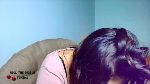 Snapshot of chloe_maia1 chatting on January 2025 02:04:02 AM AMY online show from January 2025 02:04:02 AM