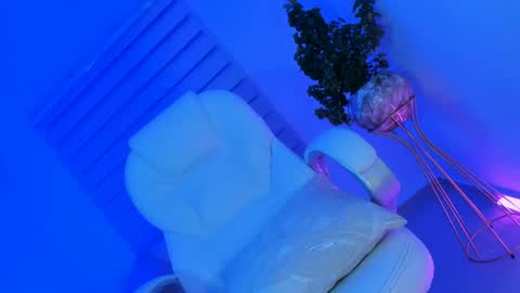 Snapshot of chloe_so_wild chatting on May 2026 02:19:01 AM My Sweet Chloe online show from May 2026 02:19:01 AM