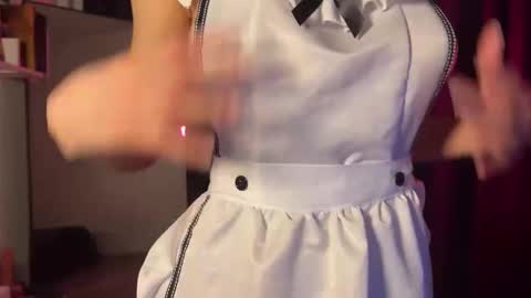 chloe online show from February 2026 06:28:02 PM