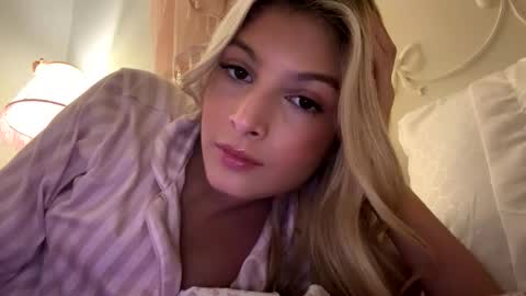 chloeesage online show from January 2026 06:08:01 AM
