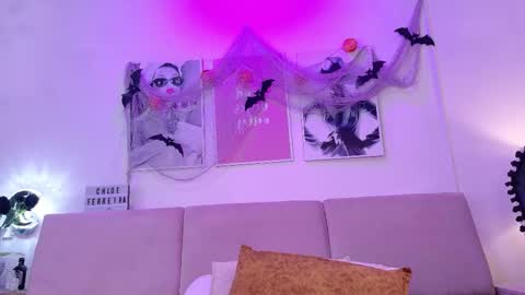 Snapshot of chloeferreira chatting on October 2025 12:32:02 AM chloeferreira online show from October 2025 12:32:02 AM