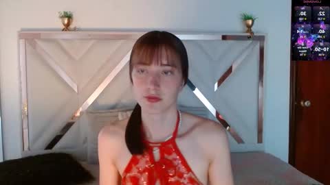 Chloe online show from September 2025 03:05:01 PM