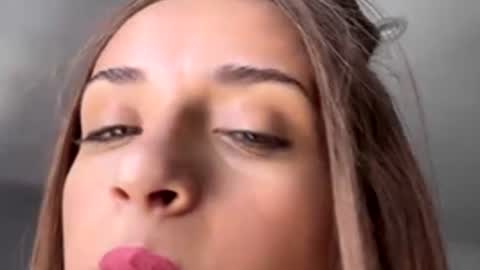 Chloe Rae online show from November 2025 05:36:02 PM