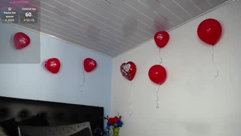 chloewills_ online show from February 2026 01:55:01 PM