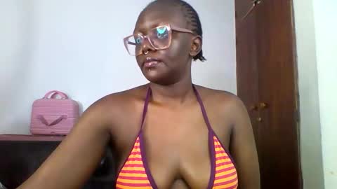 chocolate babes online show from October 2025 12:55:01 PM