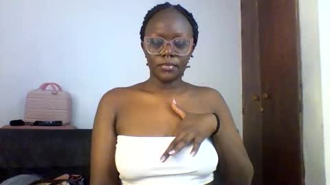 chocolate babes online show from November 2025 09:43:01 AM