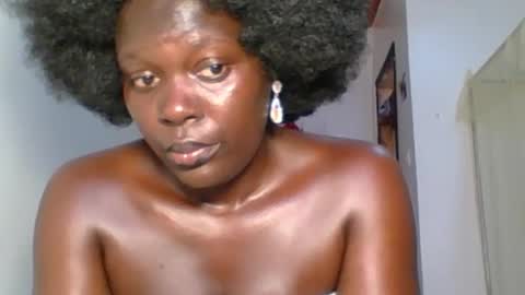 chocolate queen25 online show from October 2025 08:59:01 AM