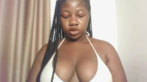 Snapshot of chocolateassgirl61 chatting on October 2025 07:10:02 AM chocolateassgirl61 online show from October 2025 07:10:02 AM