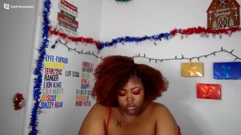 Snapshot of chocolatebunnyxx69 chatting on December 2024 04:42:02 AM Melina online show from December 2024 04:42:02 AM