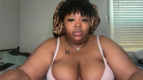 Snapshot of chocolatebunnyxx69 chatting on April 2026 09:30:02 PM Melina online show from April 2026 09:30:02 PM