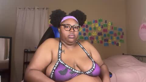 Snapshot of chocolatebunnyxx69 chatting on June 2026 05:35:02 AM Melina online show from June 2026 05:35:02 AM