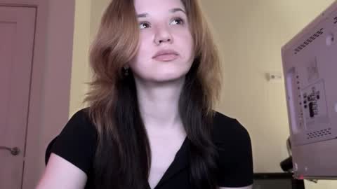 Lissa online show from December 2025 02:20:02 AM