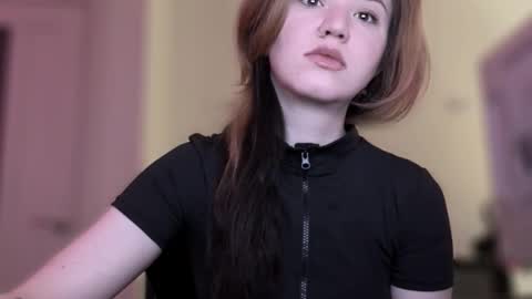 Lissa online show from January 2026 05:11:02 AM